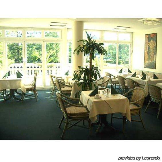 Hotel Kubrat An Der Spree Berlin Restauracja zdjęcie