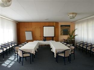 Hotel Kubrat An Der Spree Berlin Zewnętrze zdjęcie